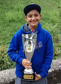 nicola-cepparulo-campione-deuropa-U12-2019-con-la-coppa-200x275