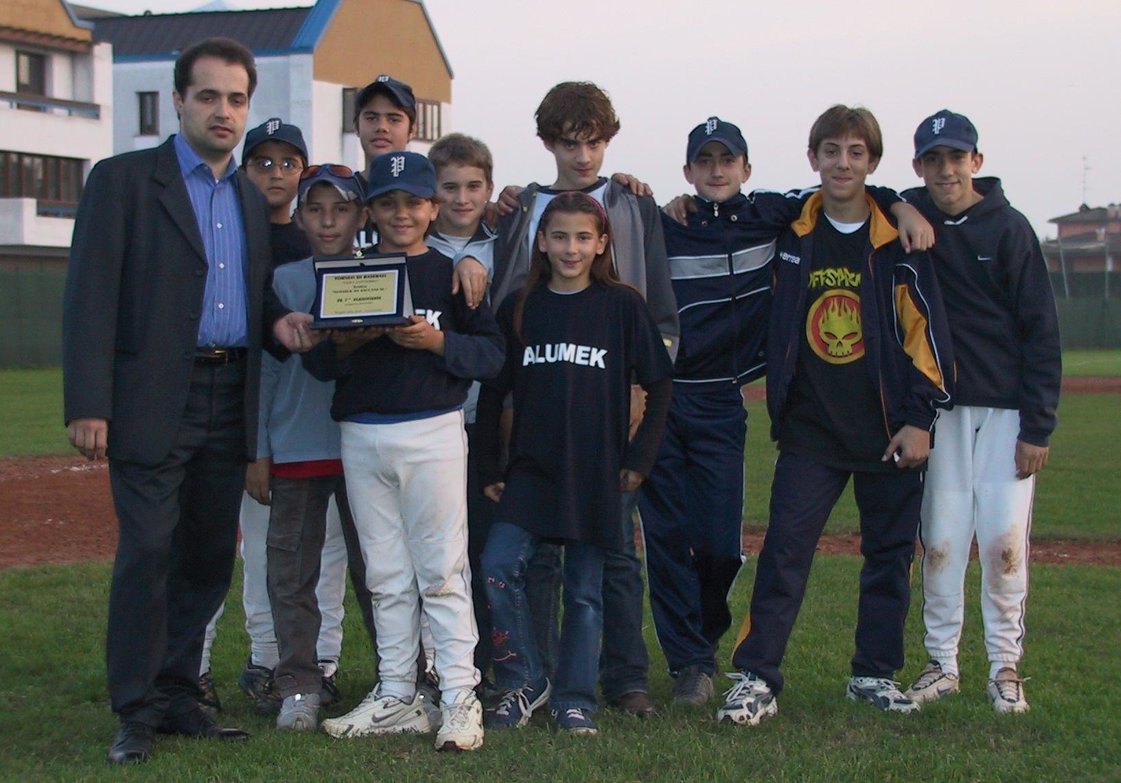 premiazione squadra Ragazzi ALUMEK prima classificata
