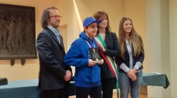 Nicola Cepparulo premiato dall'Amministrazione Comunale di Brescello fra i "giovani talenti"